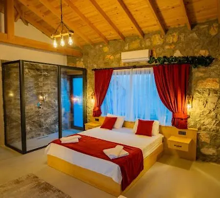 Ege & Yigit & Yagiz - Happy Villalari Villa Fethiye