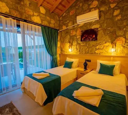 Ege & Yigit & Yagiz - Happy Villalari Fethiye