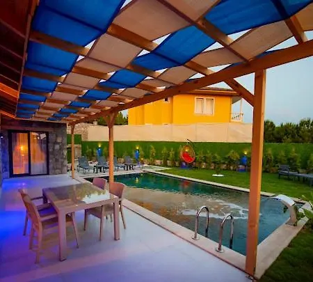 Ege & Yigit & Yagiz - Happy Villalari 别墅 *