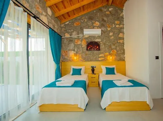 Ege & Yigit & Yagiz - Happy Villalari Vila Fethiye