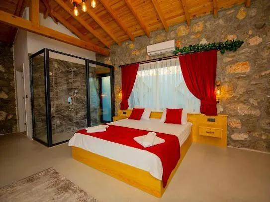 Ege & Yigit & Yagiz - Happy Villalari Vila Fethiye