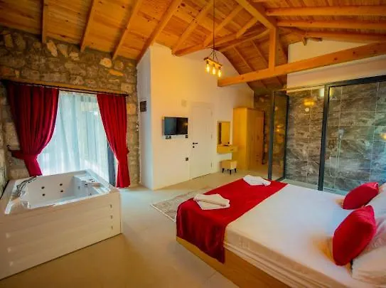 Ege & Yigit & Yagiz - Happy Villalari Fethiye