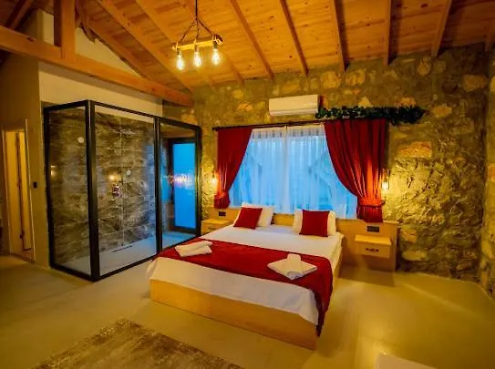 Ege & Yigit & Yagiz - Happy Villalari Vila Fethiye