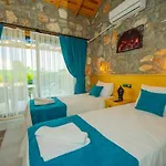 Villa Ege & Yigit & Yagiz - Happy Villalari *