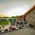 Villa Ege & Yigit & Yagiz - Happy Villalari