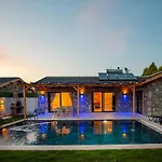 Ege & Yigit & Yagiz - Happy Villalari Villa